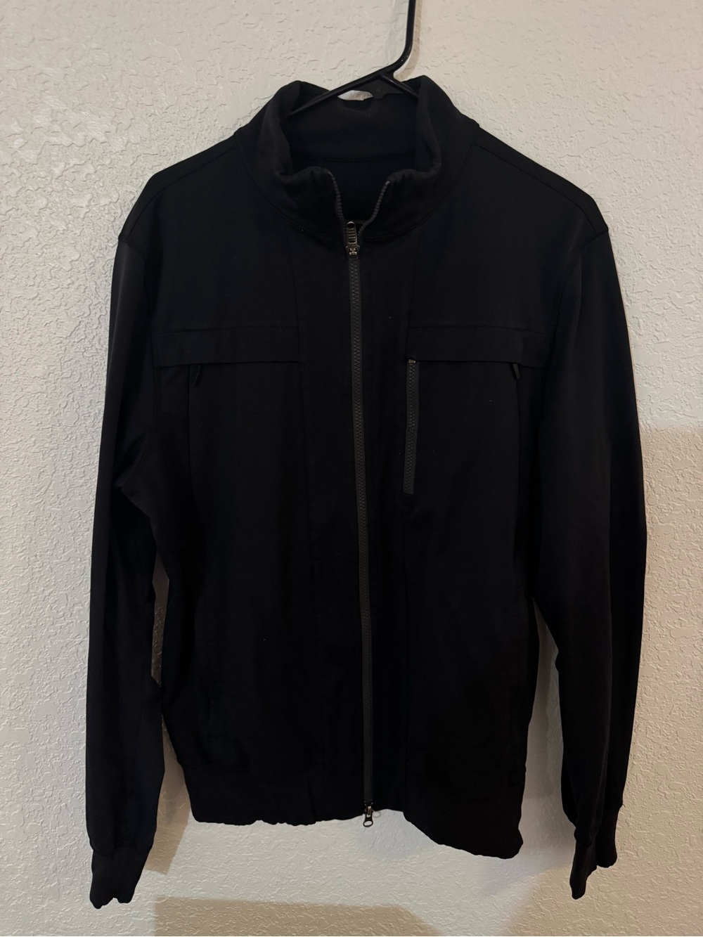 lululemon athletica Black Full-Zip Windbreaker Jacket